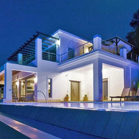 Ionian Pearl Luxury Spa Villa Месонґі Екстер'єр фото