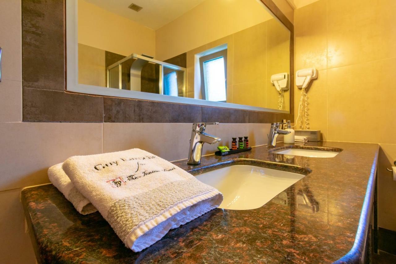 Ionian Pearl Luxury Spa Villa Месонґі Екстер'єр фото